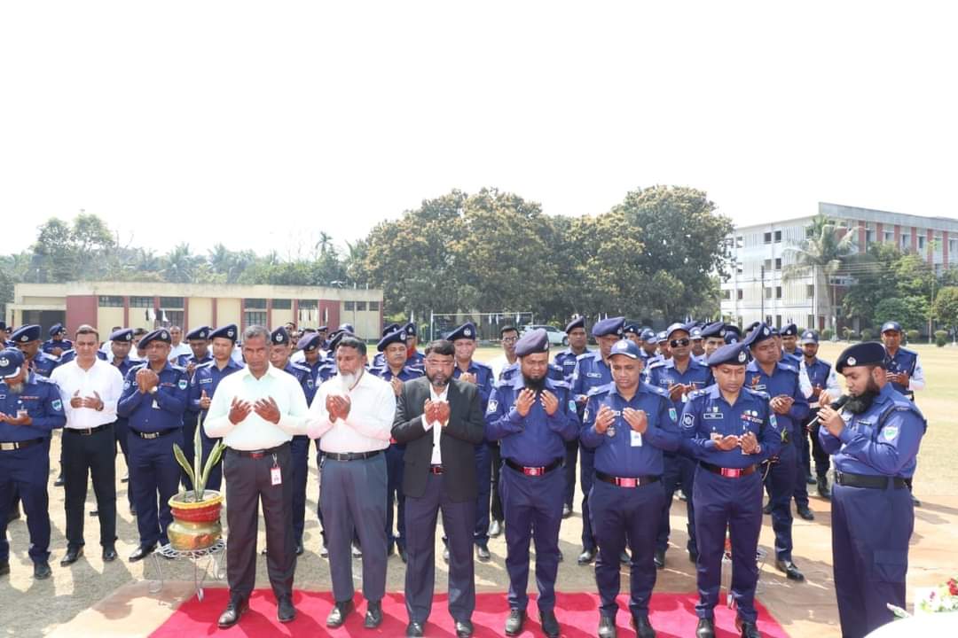 চুয়াডাঙ্গায় কর্তব্যরত অবস্থায় জীবন উৎসর্গকারী পুলিশ সদস্যদের বিনম্র শ্রদ্ধায় স্মরণ