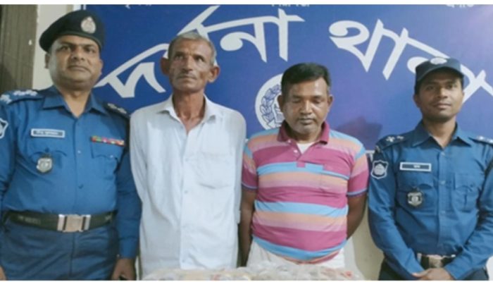 চুয়াডাঙ্গায় পুলিশের মাদক বিরোধী অভিযানে ১৪৪ বোতল ফেনসিডিলসহ গ্রেফতার ৩