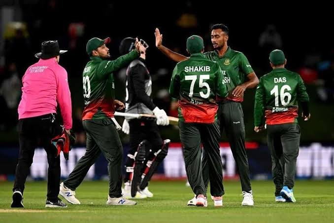 দুপুরে হোয়াইটওয়াশের মিশনে মাঠে নামছে টাইগাররা