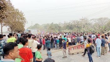 প্রক্টরের অপসারণের দাবিতে কুবি ছাত্রলীগের ঢাকা-চট্টগ্রাম মহাসড়ক অবরোধ