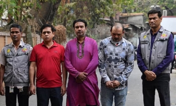 গুলিস্তানে বিস্ফোরণ : ভবন মালিকসহ তিনজন গ্রেপ্তার