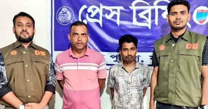 জীবননগর দেহাটি গ্রামের মিঠু মেম্বার-সহ গ্রেফতার ২, আত্মসাৎকৃত ৬৬৭ বস্তা ছোলা উদ্ধার 