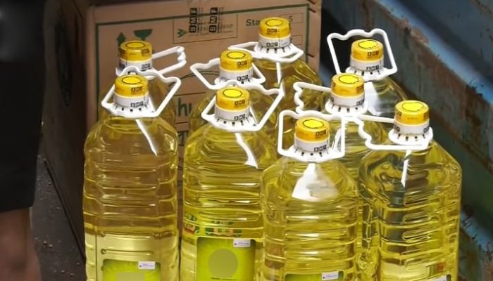 লিটারে ১২ টাকা বাড়ল সয়াবিন তেলের দাম