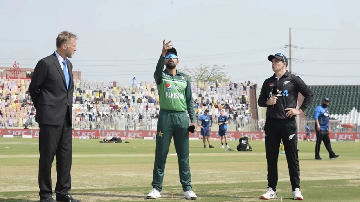 সিরিজ জয়ের মিশনে টস হেরে ব্যাটিংয়ে পাকিস্তান