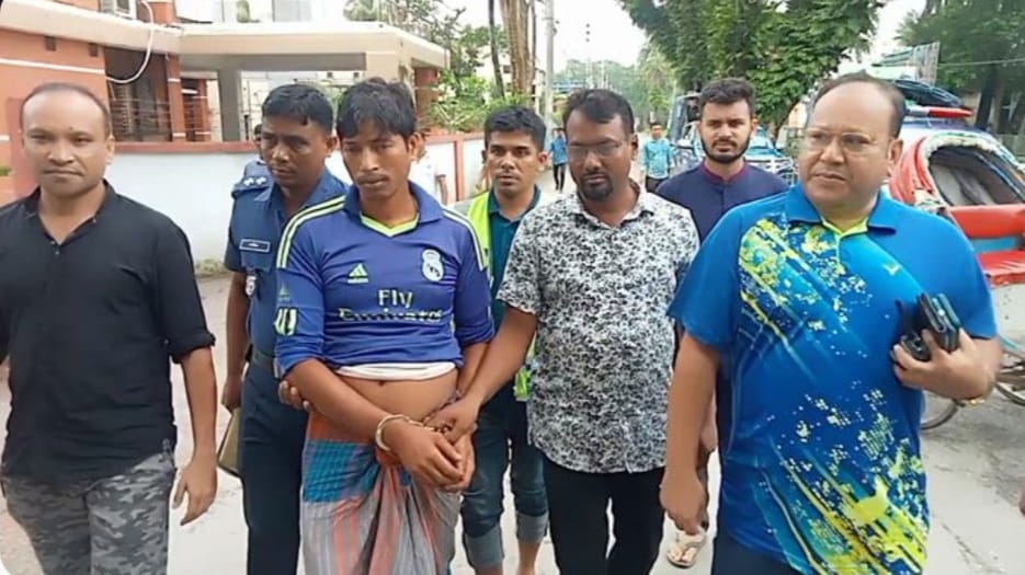 বরগুনায় দুই শিশুকে কুপিয়ে হত্যা গ্রেফতার ১