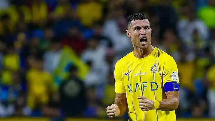 রোনালদোর দুর্দান্ত হ্যাটট্রিকে প্রথম জয় পেল আল নাসের