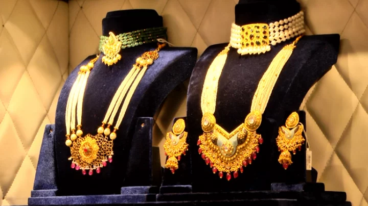 একদিনের ব্যবধানে আবার দাম বাড়লো স্বর্ণের