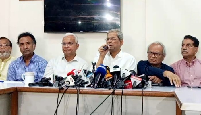 দ্রুত সংস্কার শেষ করে নির্বাচন দেবে অন্তর্বর্তী সরকার, আশা ফখরুলের