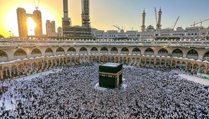 হজ নিবন্ধন নিয়ে জরুরি বার্তা দিলো মন্ত্রণালয়