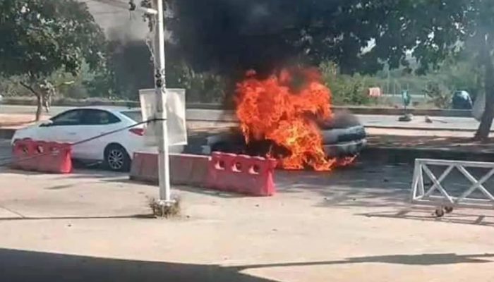 পাকিস্তানে ভয়াবহ বোমা হামলা, নিহত ১২