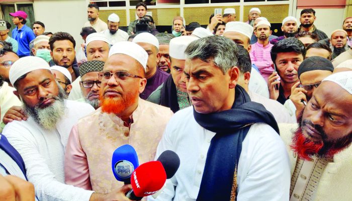 উত্তরার ভয়াবহ অগ্নিকাণ্ডে নিহতের জানাজা ও ঘটনাস্থল পরিদর্শনে এস এম জাহাঙ্গীর হোসেন