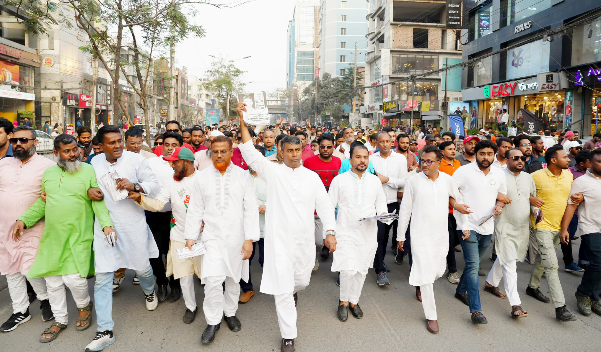 উত্তরা পূর্ব থানাধীন  ১ নং ওয়ার্ডে ধানের শীষের প্রার্থী এস. এম. জাহাঙ্গীর হোসেনের নির্বাচনী প্রচারণা