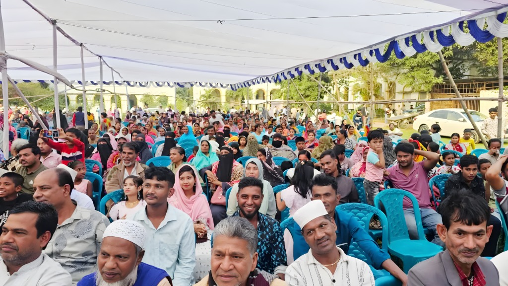 দিপু ভূঁইয়ার উদ্যোগে রূপগঞ্জে পিঠা উৎসব