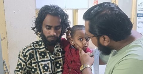 অসহায় শিশুর চিকিৎসায় এগিয়ে এলেন আসকের সিলেট বিভাগীয় সাংগঠনিক সম্পাদক রেজওয়ানুল আজিজ সজীব